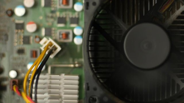 A computer fan - power on and power off