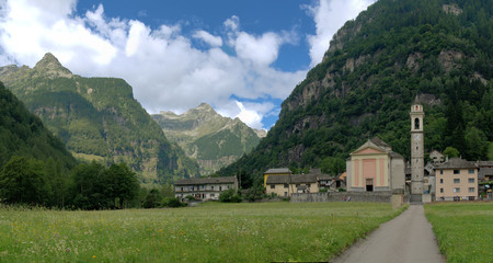 Fototapeta na wymiar Sonogno village church; Catholic church in the Valle Versasca, Ticino