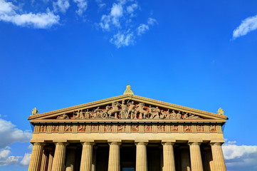 Fototapeta premium The Parthenon in Nashville, Tennessee is a full scale replica of the original Parthenon in Greece. The Parthenon is located in Centennial Park.