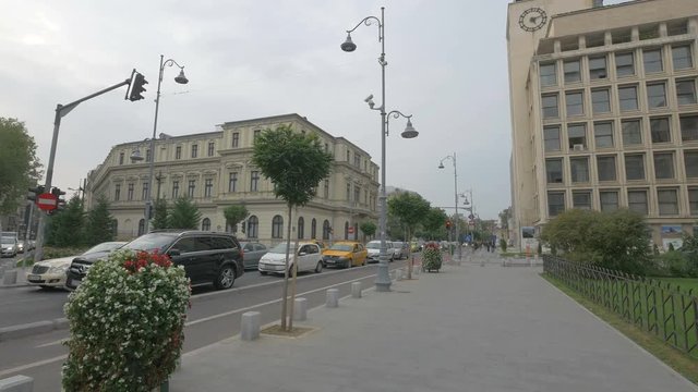 Traffic on Calea Victoriei
