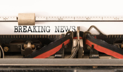 BREAKING NEWS written on vintage manual typewriter