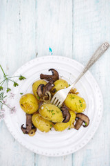 boiled potatoes with mushrooms