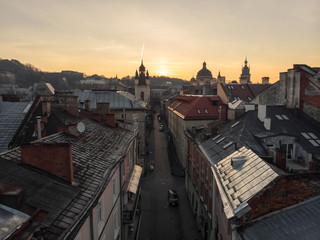 Obraz premium beauty panoramic view on sunrise over old european city