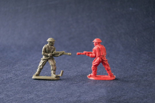Miniature of fighting toy model soldiers
