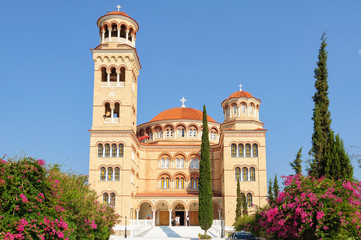 Fototapeta na wymiar The imposing Church of Saint Nectarios near Kontos - Aegina Island, Greece