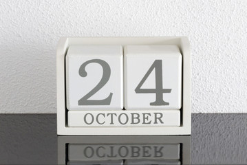 White block calendar present date 24 and month October