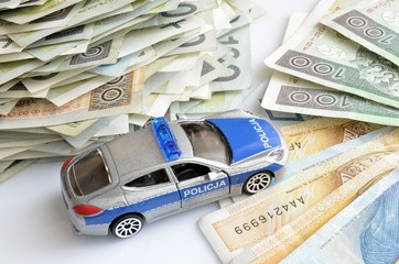 straż pożarna, pogotowie i policja