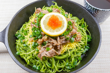 茶そば鉄板焼き
