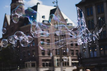 Large bubbles in the wind