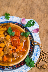 Thick soup with meat