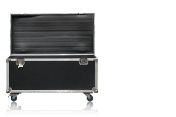 black tea sure chest with aluminium corner guards and black wheel