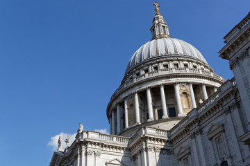 Fototapeta na wymiar Dome of Saint Paul Cathedral in London