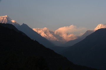 Everest, Lhotse, Nuptse and Ama Dablam at sunset - obrazy, fototapety, plakaty