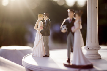Wedding cake figures
