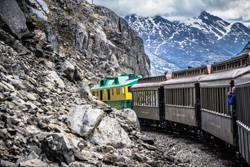 Scenic train from Skagway to White Pass Alaska - obrazy, fototapety, plakaty