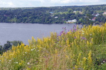 The high Bank of the river near Plyos