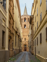 Scenes from a walk along the Alghero alleys