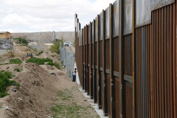 Frontera Mexico, Estados Unidos muro que divide ciudad Juárez Chih, El Paso Texas