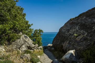 Coast by the sea, beautiful gorge