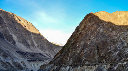 The Silk road among the Karakorum mountains 