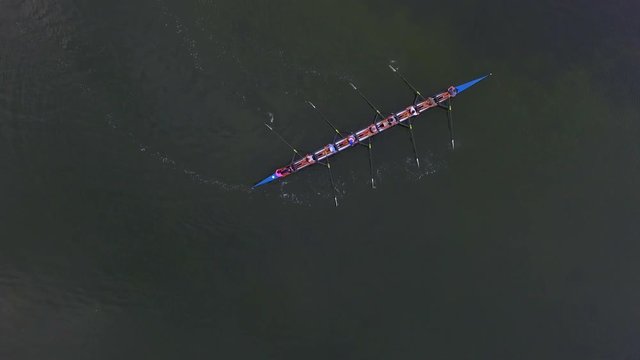 Skulling Team Followed by Drone 4K