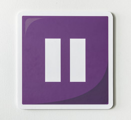 Purple pause button music icon