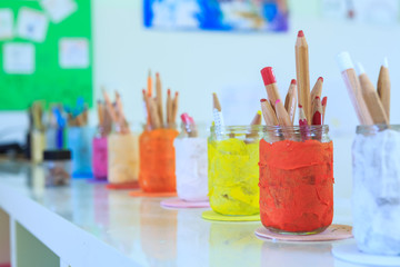 kindergarten visual art room