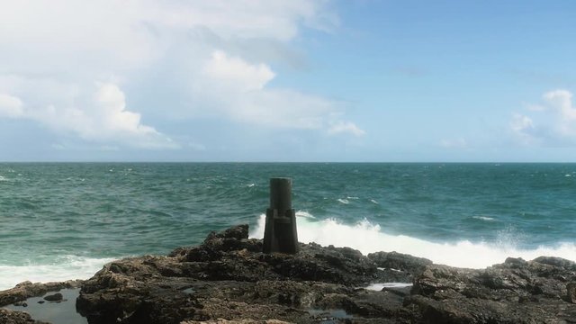 In a hot sunny day by the ocean, the waves hit the rocks.
Original Author: Danny Feng
www.hellodannyfeng.com