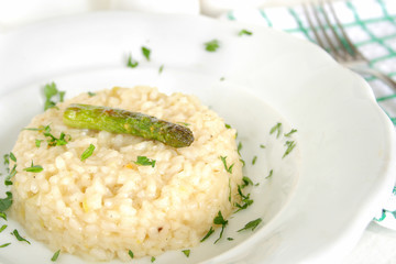 Green asparagus risotto
