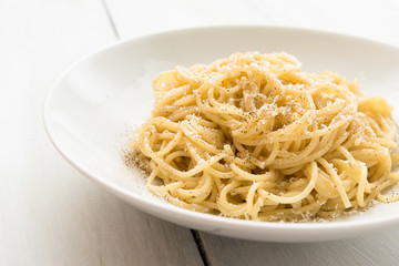 Spaghetti Cacio e Pepe, Pasta Italiana 