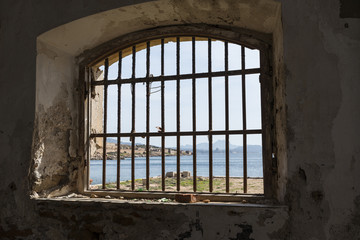 Fototapeta na wymiar view from prison to the free world