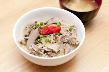豚丼