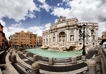FOUNTAIN TREVI. TOP OF ATTRACTION IN ROME. FAMOUS TRAVEL DESTINATION. © designagy