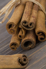 cinnamon sticks