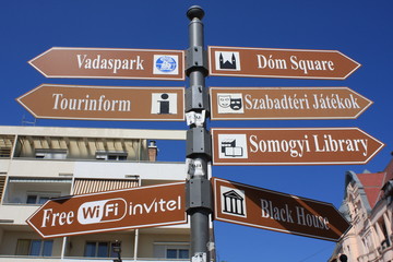 famous places in Szeged - tables.