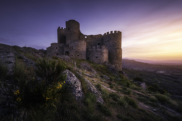 Castillo al ocaso