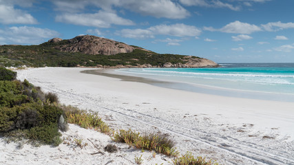 Fototapeta na wymiar White Wharton Beach on a summer day, one of the most beautiful places in the Cape Le Grand National Park, Western Australia