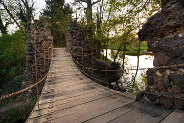Kettenbrücke