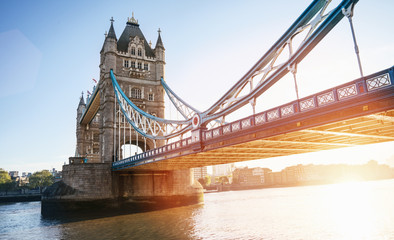 Fototapeta na wymiar The london Tower bridge at sunrise