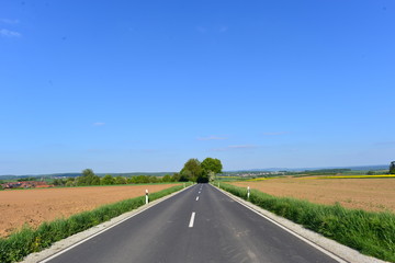 Landstrasse in der Wetterau Nahe Bruchköbel-Butterstadt
