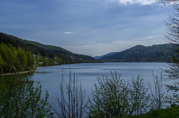 Fototapeta na wymiar jezioro zalew 