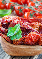 Dried tomatoes and oregano
