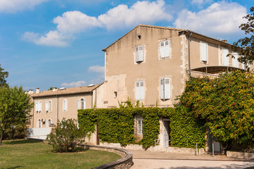 Fototapeta na wymiar Heilanstalt in Saint-Rémy-de Provence
