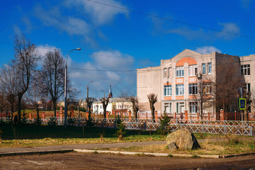 Obraz premium city, architecture, building, sky, house, panorama, river, landscape, blue, italy, europe, water, street, travel, urban, view, cityscape, town, panoramic, home, village, tourism, summer, church