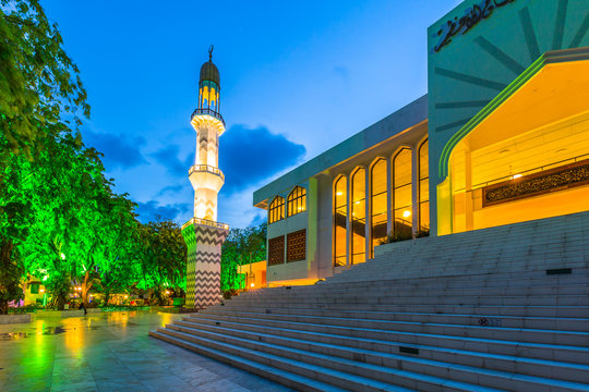 Islamic Centre And Mosque At Twilight In Male Capital, Maldives,  Masjid-al-Sultan Muhammad Thakurufaanu Al Auzam, Male, Maldives Island