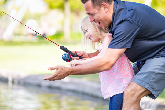 Father And Daughter Fishing Images – Browse 2,833 Stock Photos, Vectors,  and Video