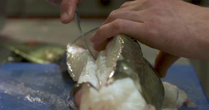 d&eacute;coupe dde poisson cabillaud 