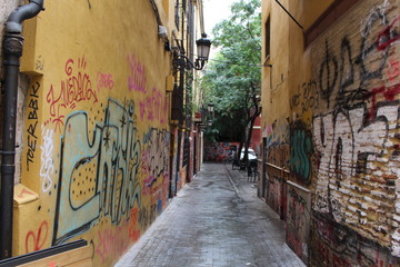 Grafiti an der Wand in der spanischen Küstenstadt Barcelona