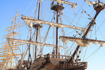 Les grands voiliers dans la magnifique ville de Sète, ville maritime dans l'Hérault en Occitanie