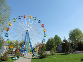 A park. Предложить исправление